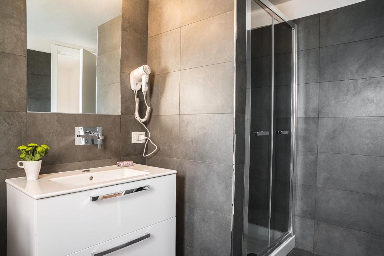 Apartments Florence - Pier Capponi Duomo Εξωτερικό φωτογραφία