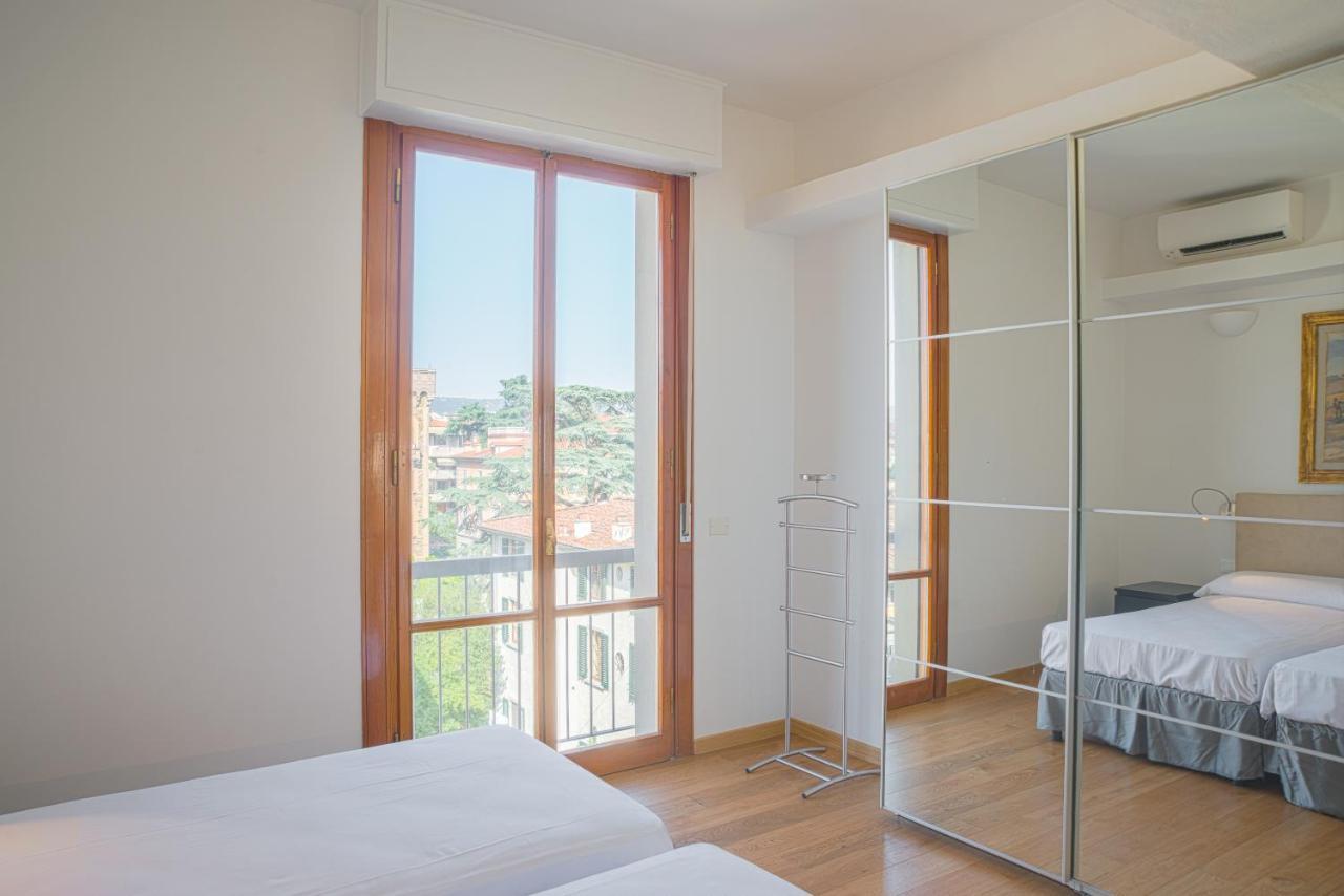 Apartments Florence - Pier Capponi Duomo Εξωτερικό φωτογραφία