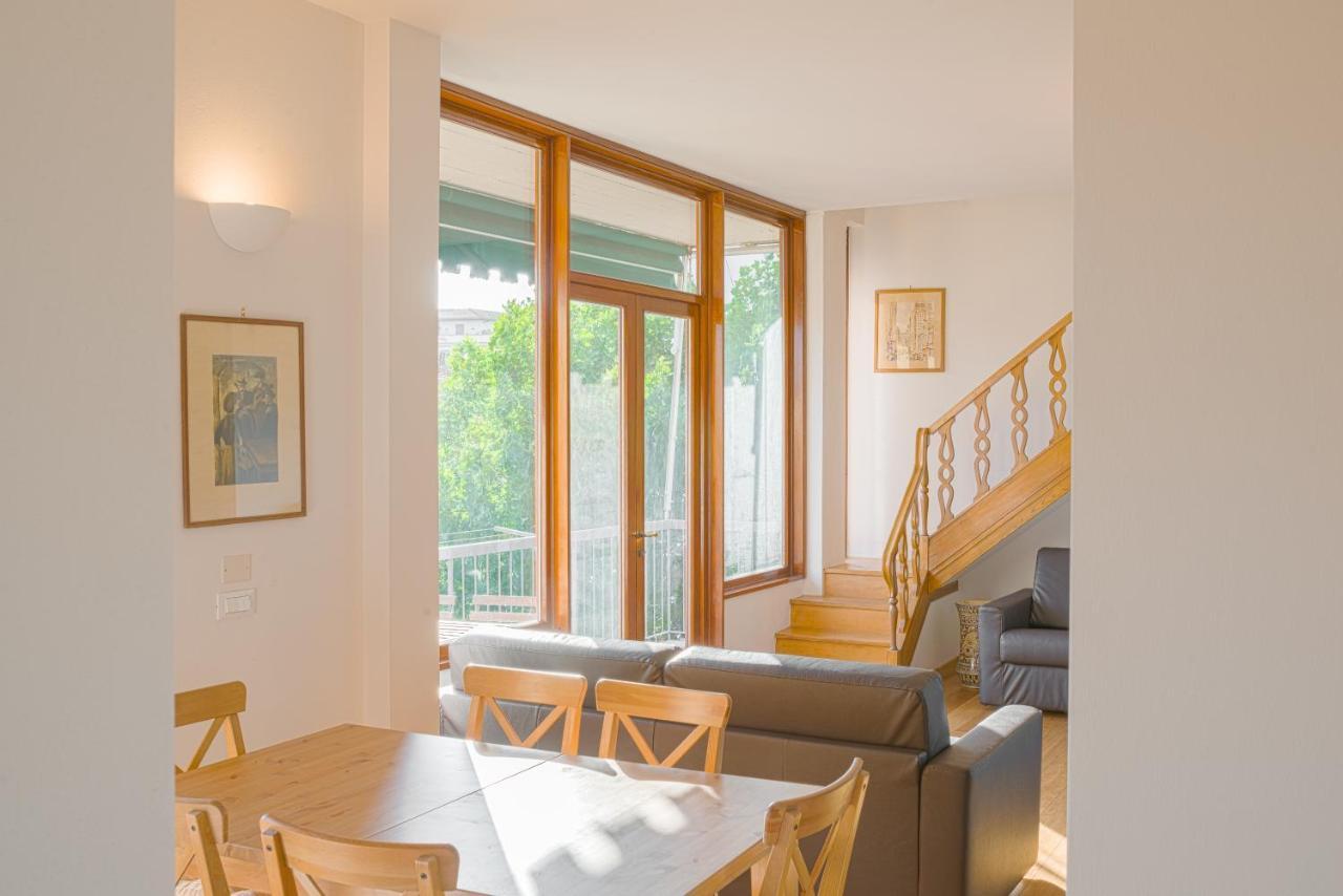 Apartments Florence - Pier Capponi Duomo Εξωτερικό φωτογραφία